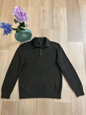 Banana Republic Olive Green Knit Sweater